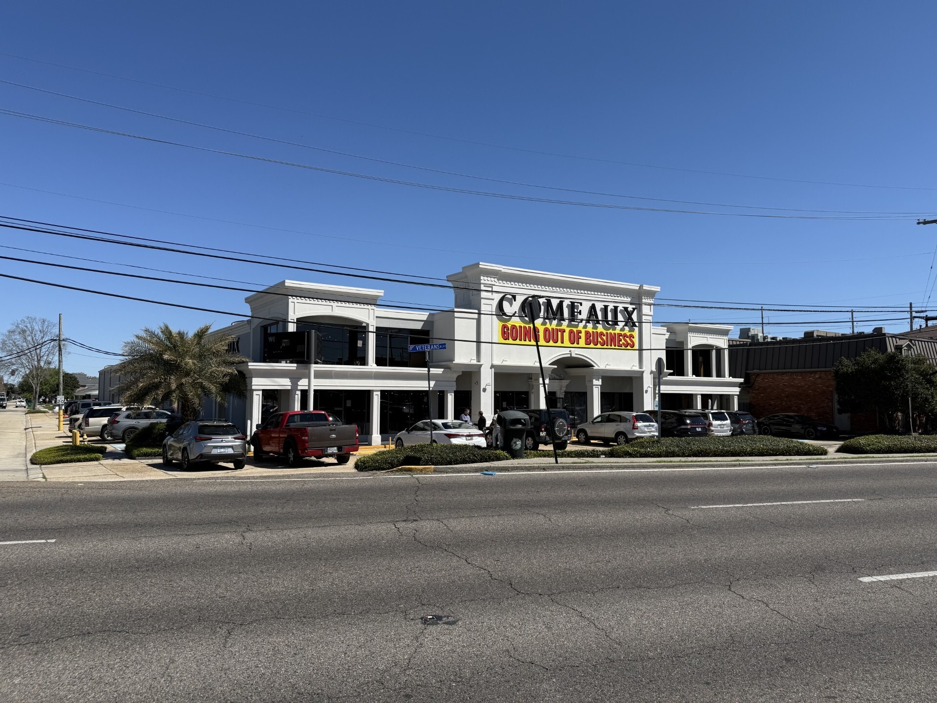 415 Veterans Memorial Blvd, Metairie, LA for lease Building Photo- Image 1 of 10