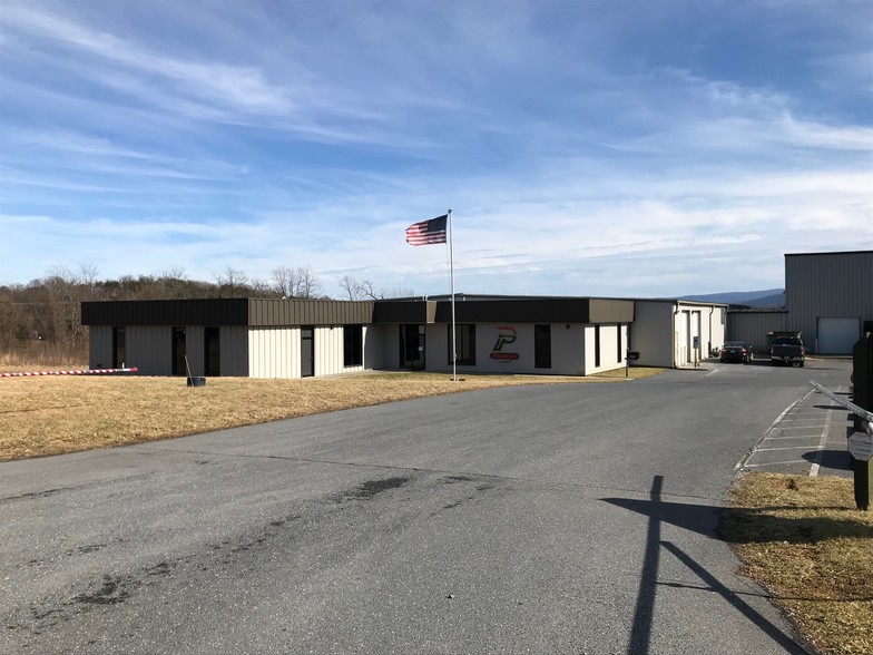 3022 Lee Jackson Hwy, Staunton, VA for sale - Primary Photo - Image 1 of 1