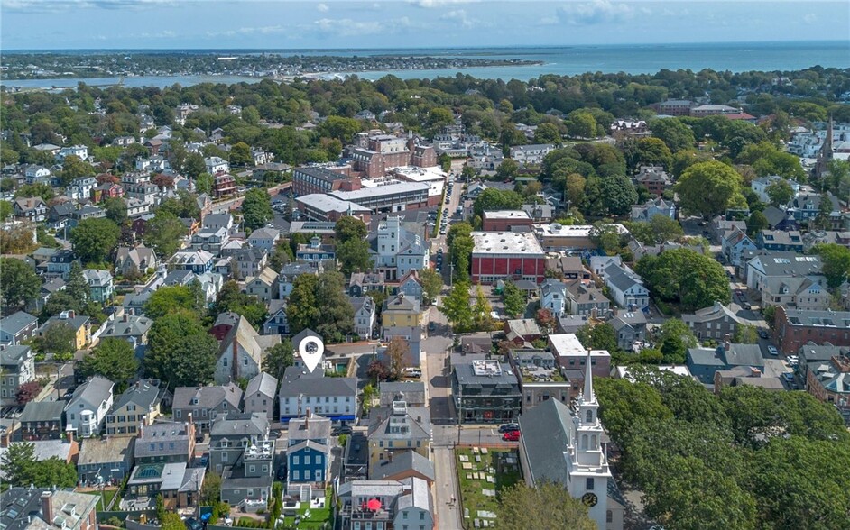 130-132 Spring St, Newport, RI for sale - Building Photo - Image 1 of 47