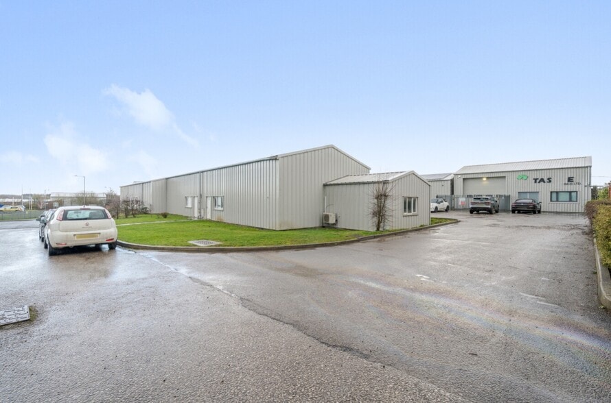 Spratt Clos, Horncastle for lease - Building Photo - Image 3 of 5