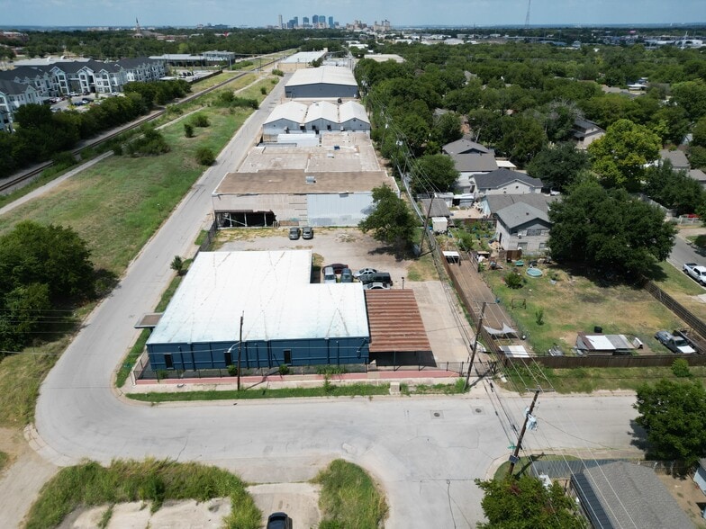 3641 Alice St, Fort Worth, TX for lease - Building Photo - Image 1 of 6
