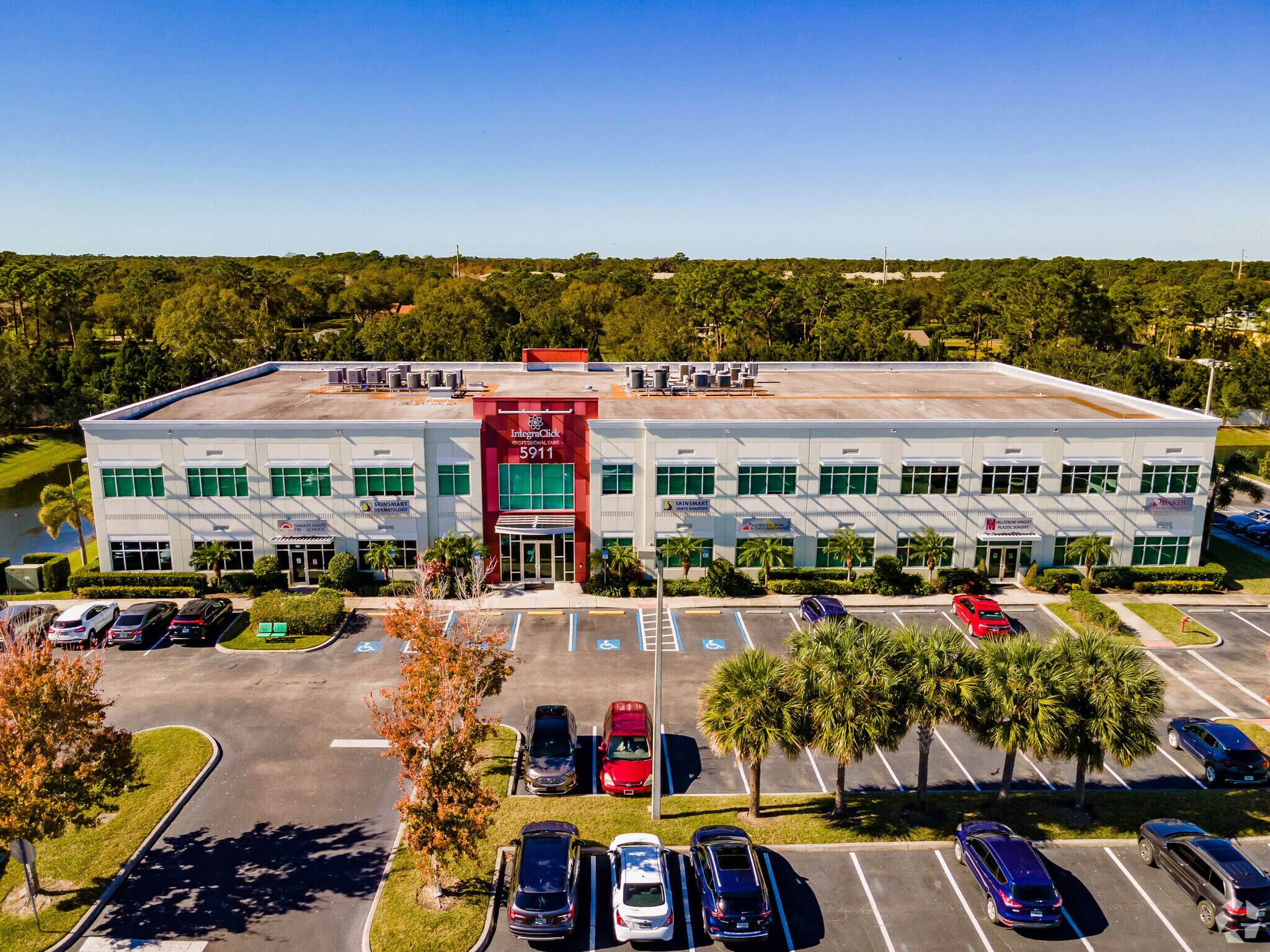 5911 N Honore Ave, Sarasota, FL 34243 Office for Lease