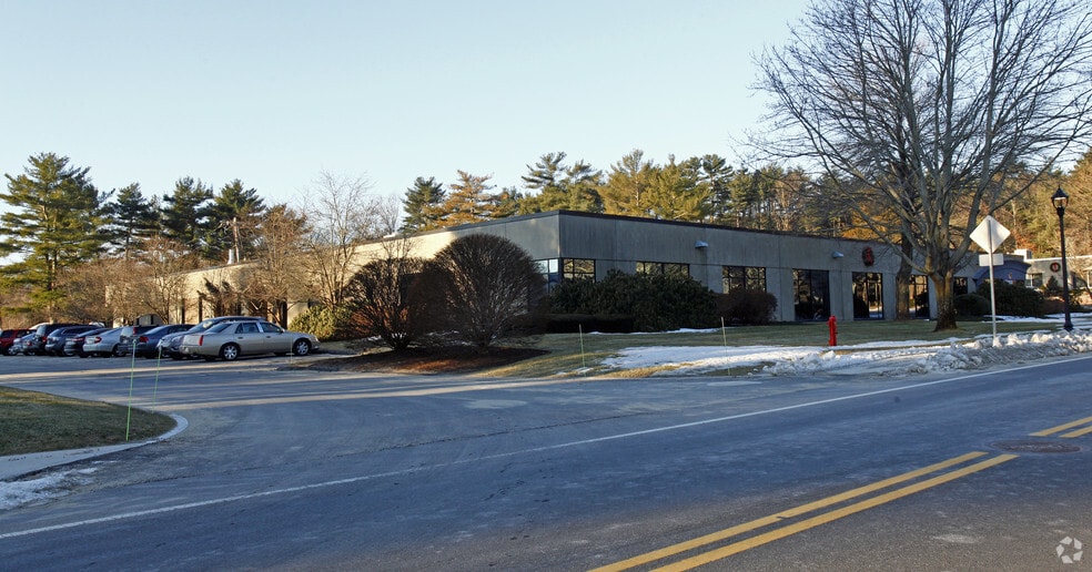 11 North Ave, Burlington, MA for lease - Primary Photo - Image 1 of 3