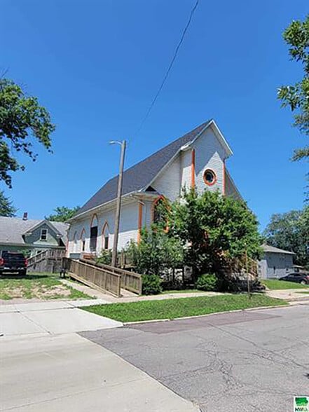 423 George St, Sioux City, IA for sale - Building Photo - Image 2 of 14