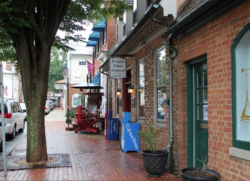 39 Culpeper St, Warrenton, VA 20186 FTD Building