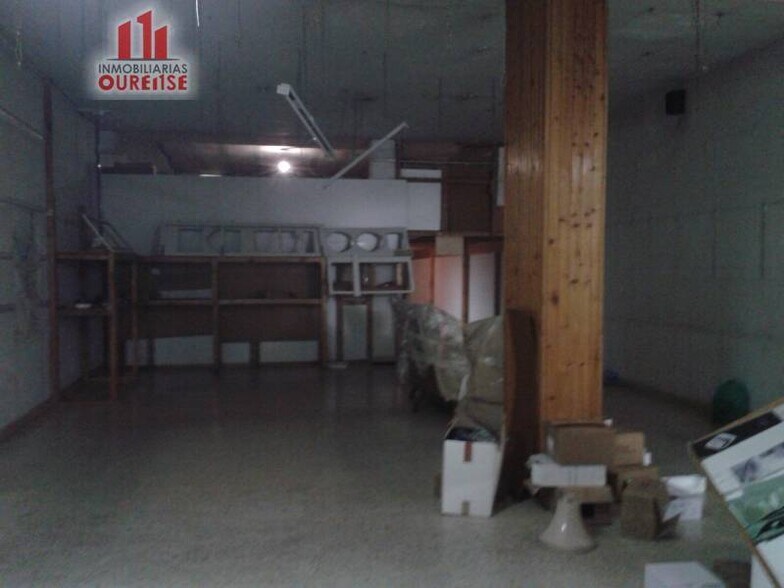 Retail in Ourense, Orense for lease - Building Photo - Image 2 of 3