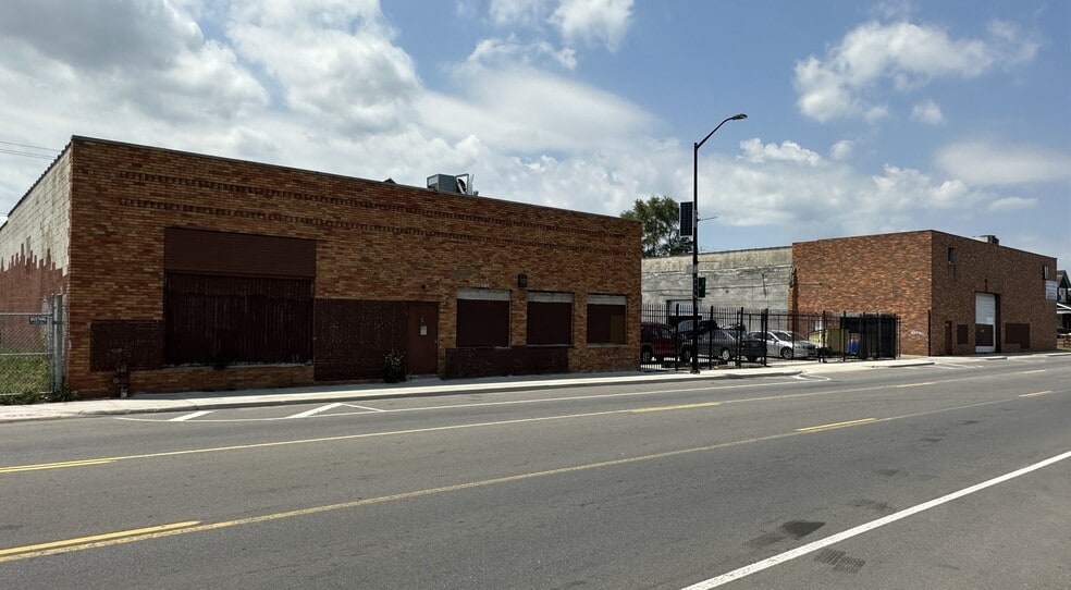13231 Conant St, Detroit, MI for sale - Building Photo - Image 3 of 4