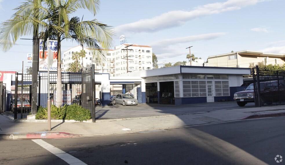 6201 Franklin Ave, Los Angeles, CA 90028 Retail for Lease