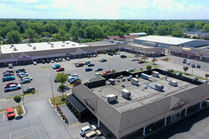 1721-1985 E 37th Ave, Hobart, IN for lease - Building Photo - Image 1 of 9