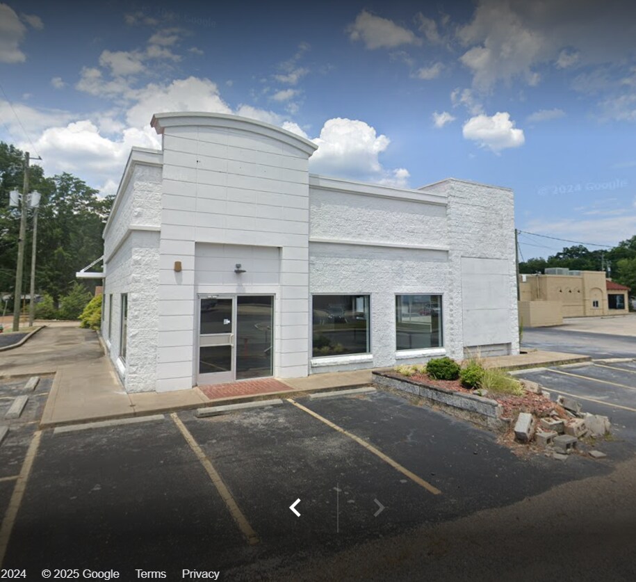 2105 10th Ave, Haleyville, AL for lease Building Photo- Image 1 of 1