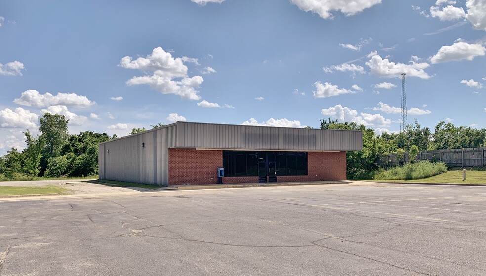 20208 NE 23rd St, Harrah, OK for sale - Building Photo - Image 1 of 1