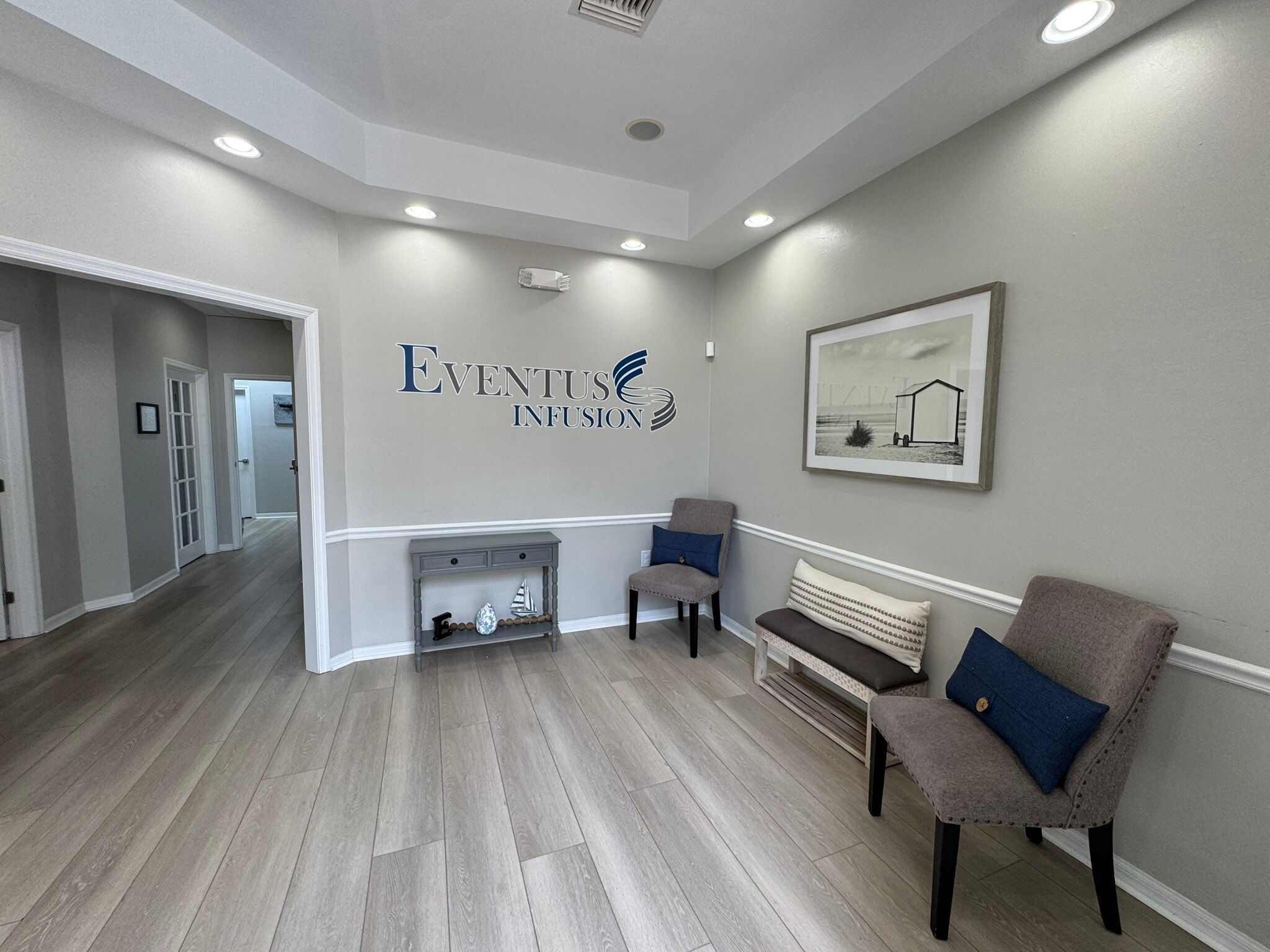3447 Pine Ridge Rd, Naples, FL for lease Building Photo- Image 1 of 20