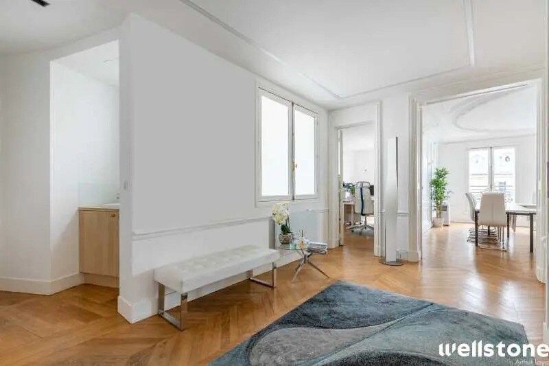 Office in Paris for lease - Building Photo - Image 2 of 15