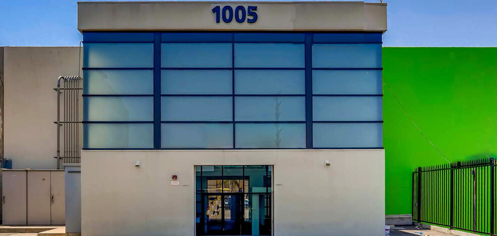 1005 S Central Ave, Los Angeles, CA for lease - Building Photo - Image 2 of 5