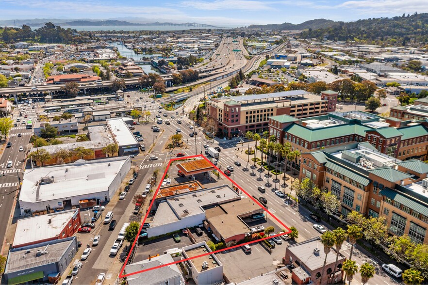820 2nd St, San Rafael, CA for sale - Building Photo - Image 1 of 11