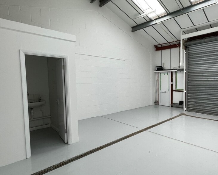 7A-7H Appledore Rd, Tenterden for lease - Building Photo - Image 1 of 2