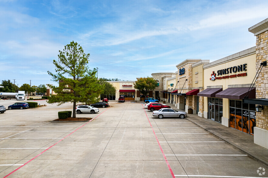 1101-1221-3 Morriss/Gerault Rd, Flower Mound, TX for lease - Building Photo - Image 3 of 24