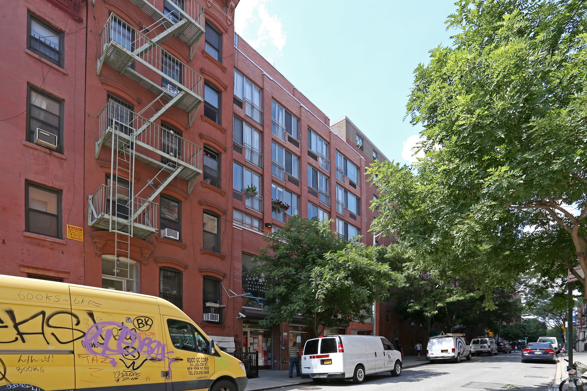 165-167 Eldridge St, New York, NY for lease Primary Photo- Image 1 of 26