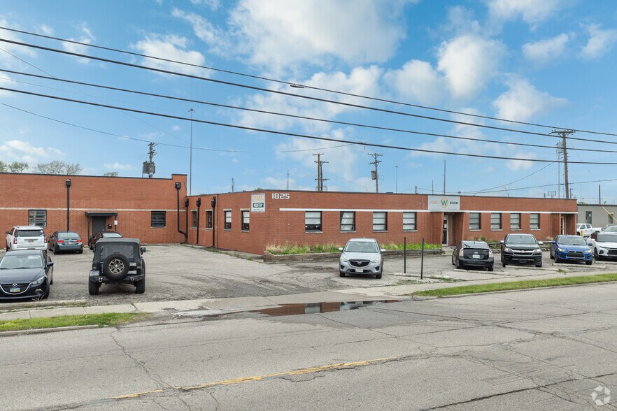 1825 Webster St, Dayton, OH for sale - Primary Photo - Image 1 of 5