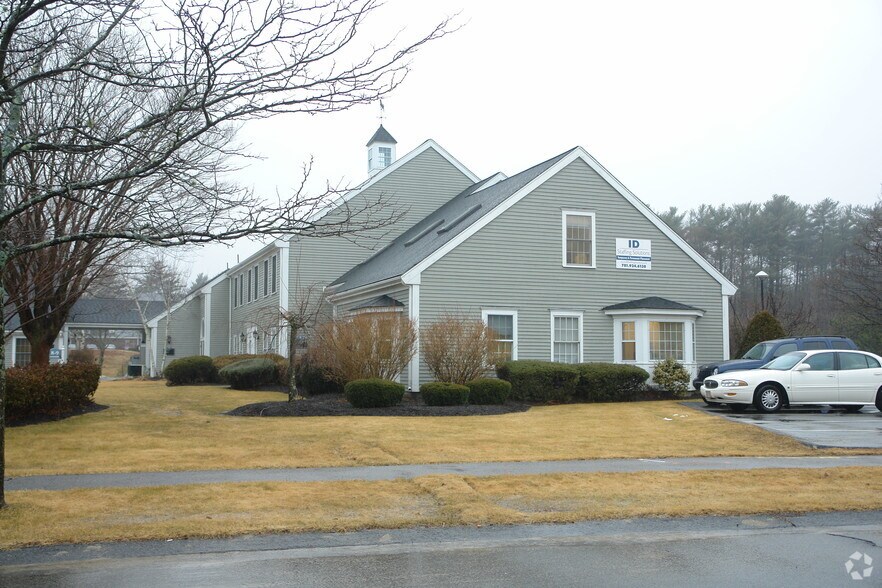 20 Tremont St, Duxbury, MA 02332