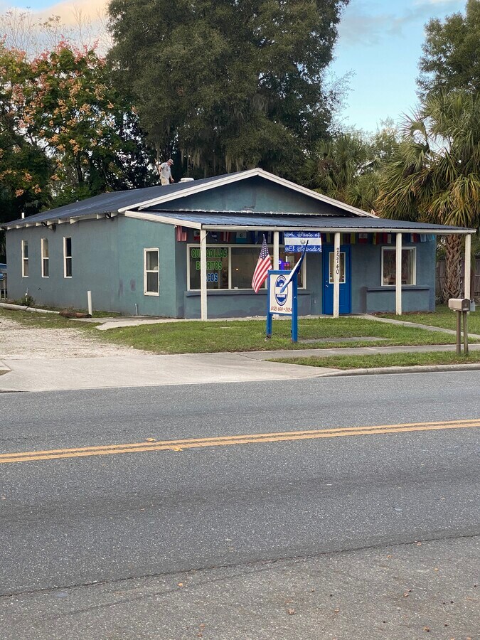 25740 W Newberry Rd, Newberry, FL 32669