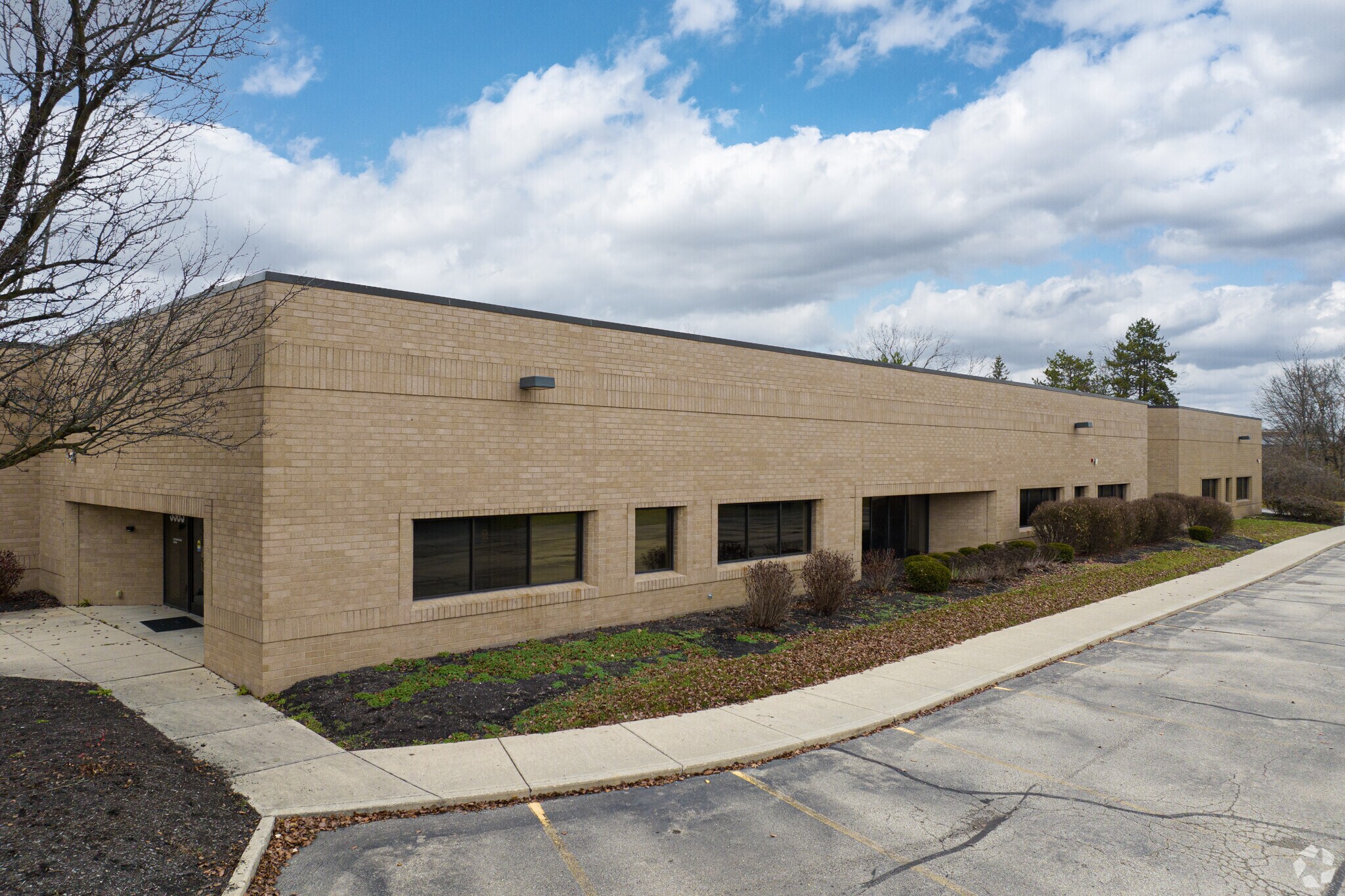 3385 Newmark Dr, Miamisburg, OH for lease Building Photo- Image 1 of 14