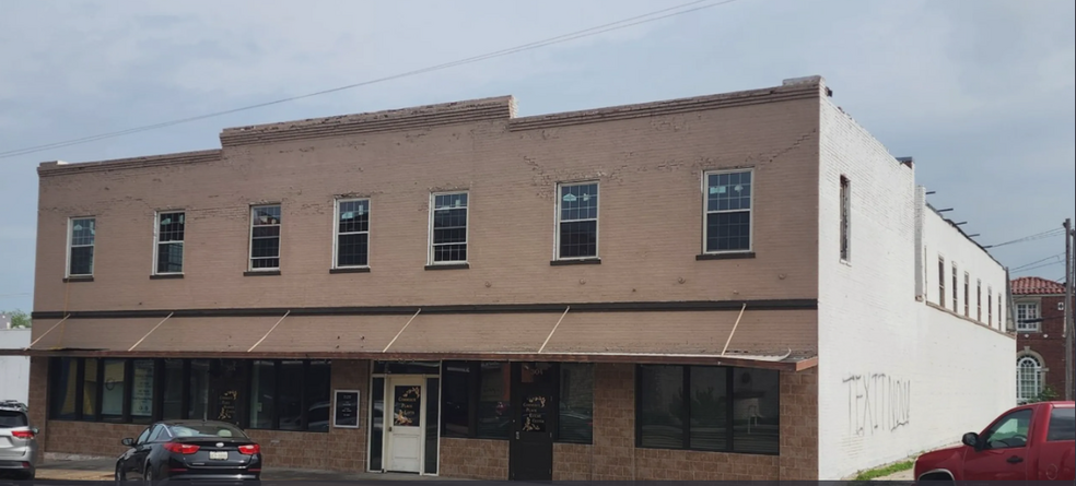 304 E Commerce St, Mexia, TX for sale - Building Photo - Image 2 of 12