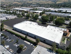 755 Yosemite Dr, Milpitas, CA for lease - Building Photo - Image 2 of 4