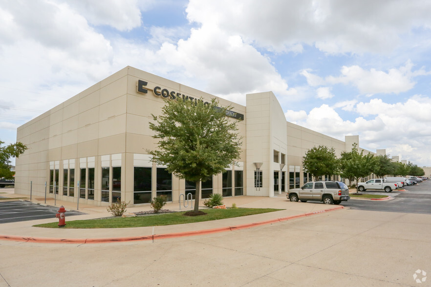 1340 Airport Commerce Dr, Austin, TX for lease - Primary Photo - Image 1 of 2