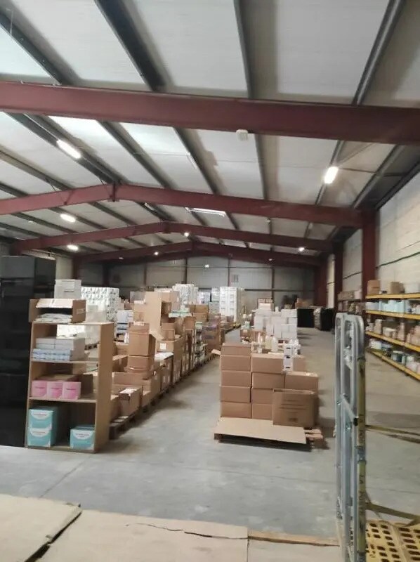 Industrial in Septèmes-les-Vallons for lease Interior Photo- Image 1 of 7