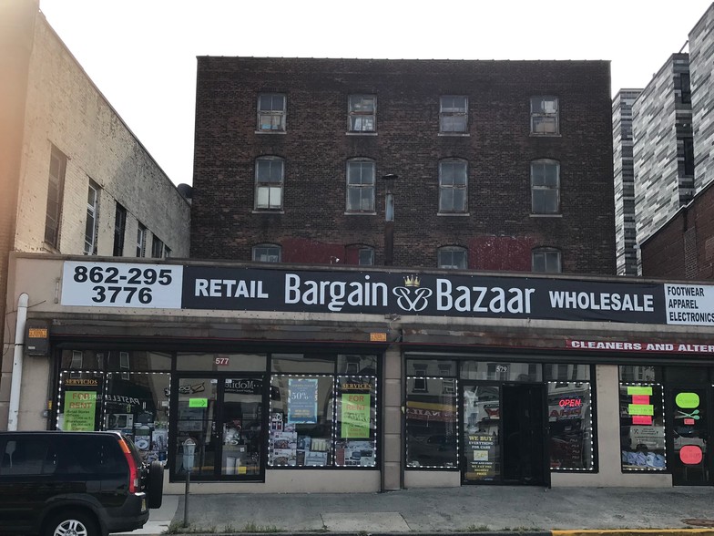 577-579 Main Ave, Passaic, NJ for sale - Building Photo - Image 1 of 1