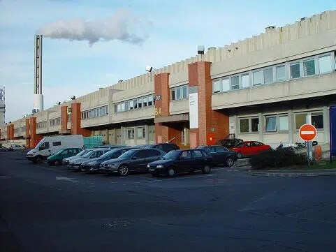 Industrial in Saint-Ouen-sur-Seine for lease Building Photo- Image 1 of 14