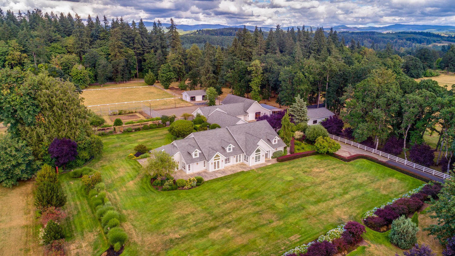 32450 S Wright Rd, Molalla, OR 97038