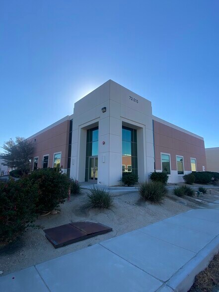 72215 Woburn Ct, Thousand Palms, CA for sale - Building Photo - Image 1 of 1
