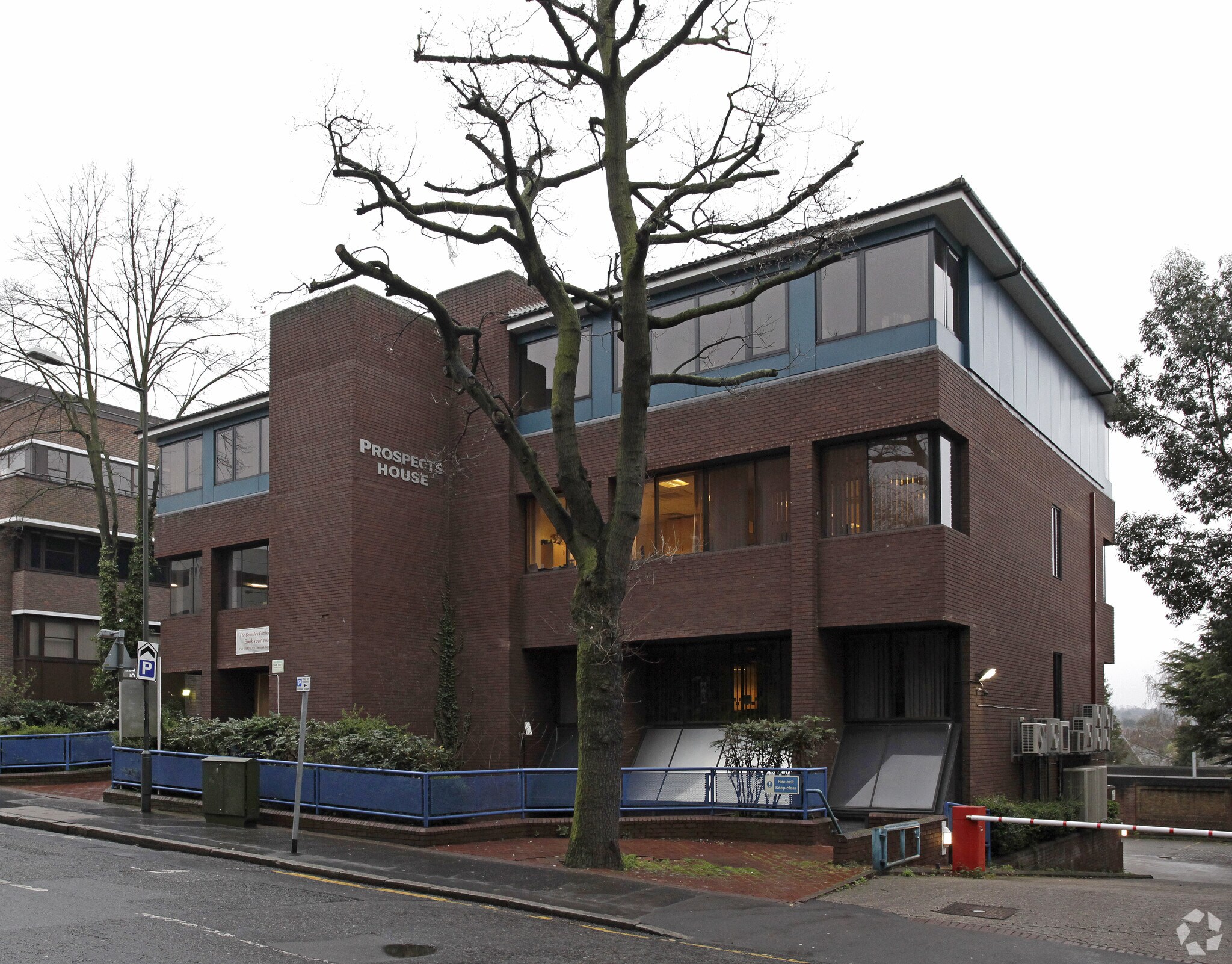 19 Elmfield Rd, Bromley for sale Primary Photo- Image 1 of 1