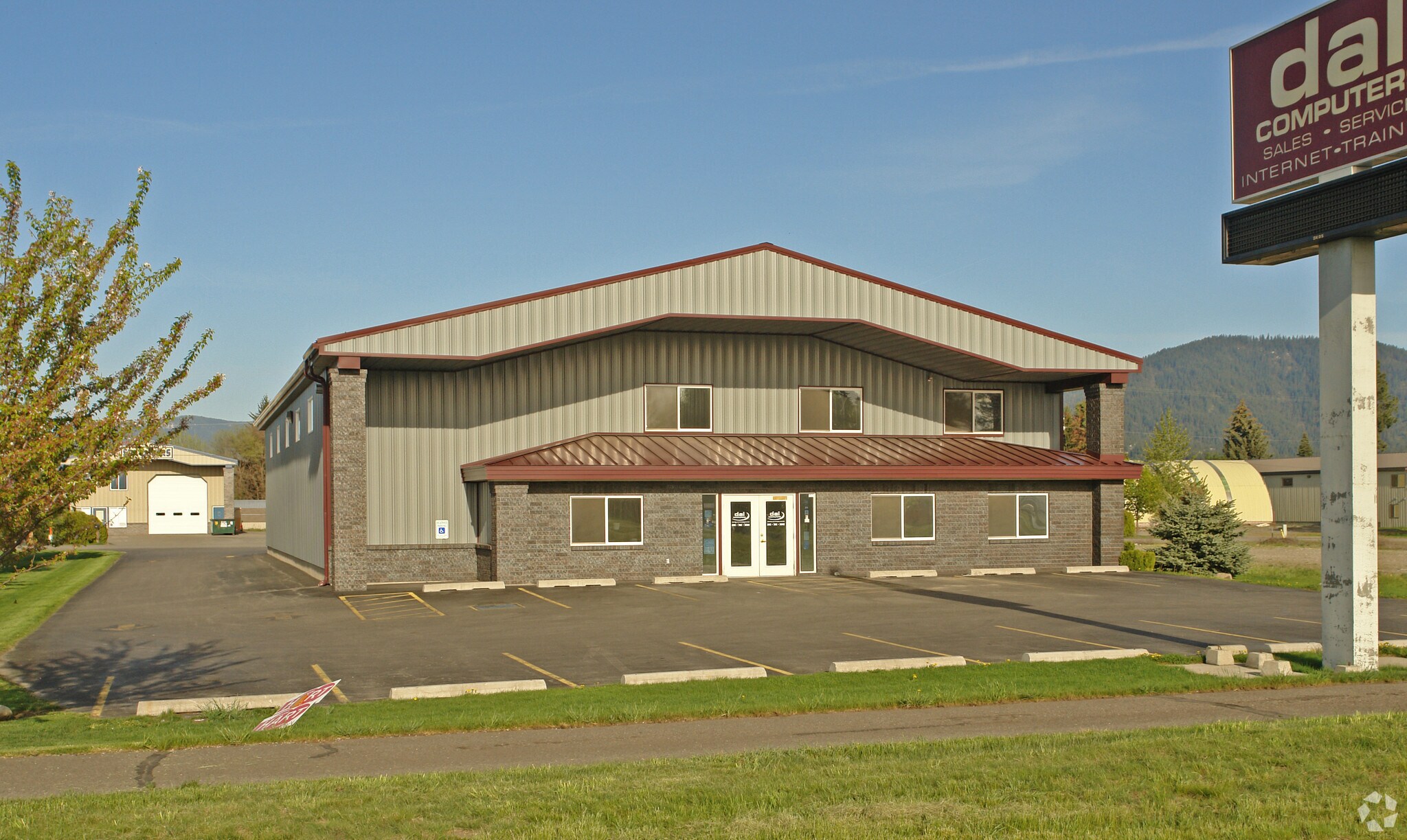 10157 N Taryne St, Hayden, ID for sale Primary Photo- Image 1 of 1