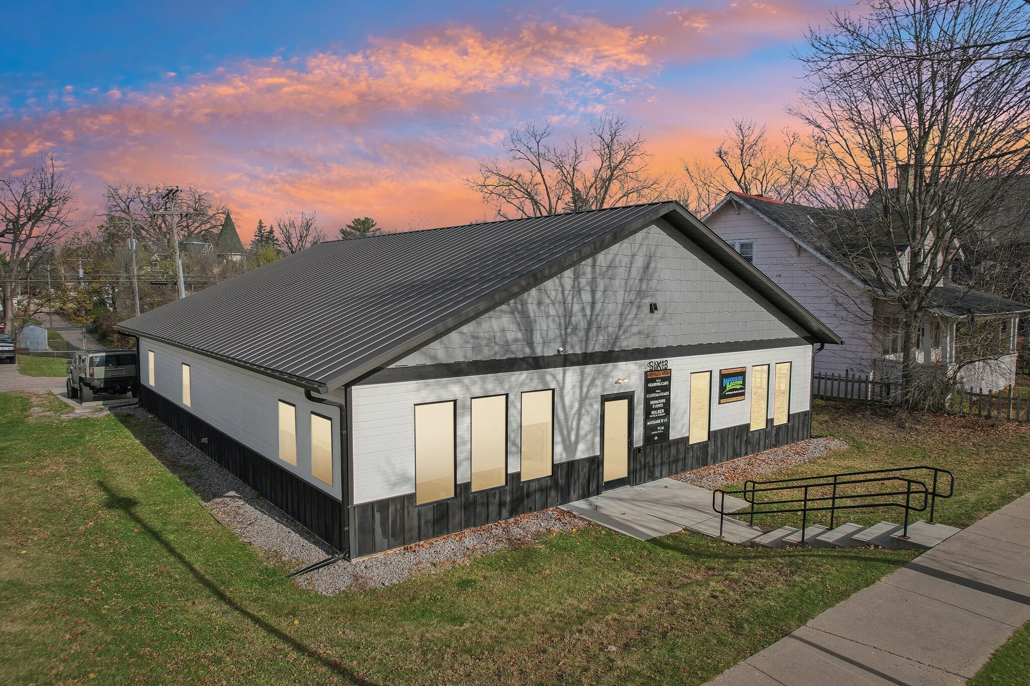 613 Broadway, Wisconsin Dells, WI for sale Primary Photo- Image 1 of 68