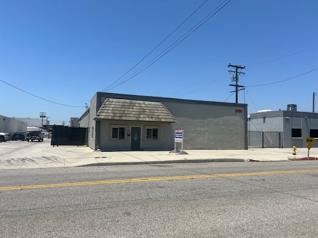 2131 N Central Ave, South El Monte, CA for lease - Building Photo - Image 2 of 18