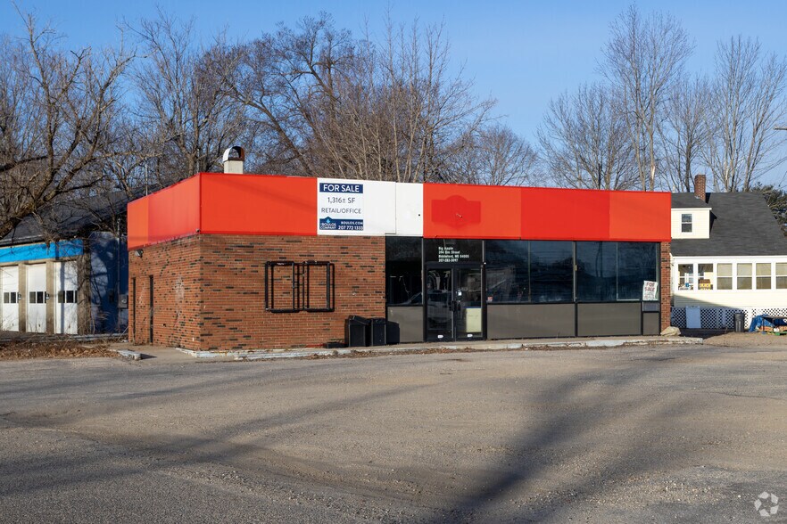 394 Elm St, Biddeford, ME for sale - Building Photo - Image 1 of 1