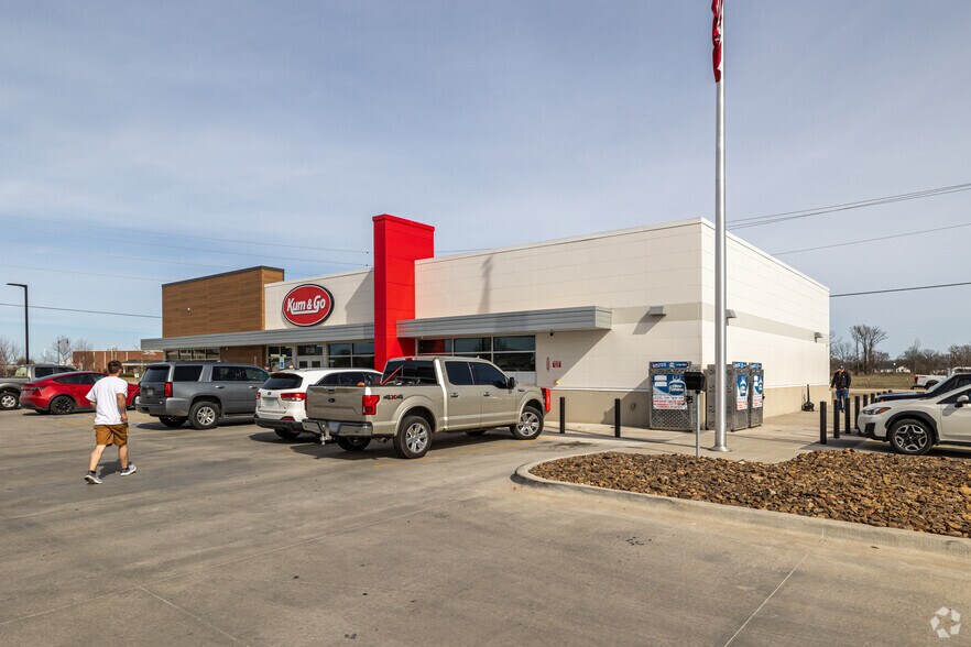 5120 W Pleasant Grove Rd, Rogers, AR for sale - Primary Photo - Image 1 of 1