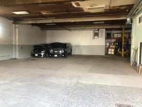 176 Saddle River Ave, South Hackensack, NJ for lease Interior Photo- Image 2 of 2