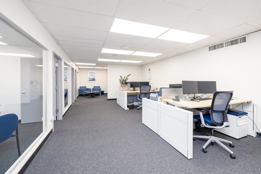 182-16 149th Rd, Jamaica, NY for lease - Building Photo - Image 3 of 4