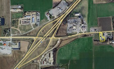 2751 E Marshall St, Charleston, MO - AERIAL  map view