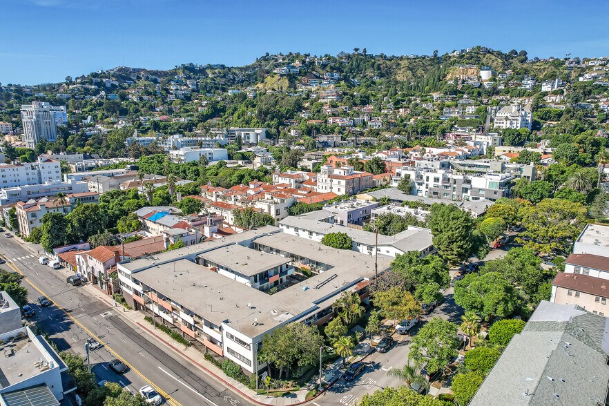 1301 Havenhurst Dr, West Hollywood, CA 90046