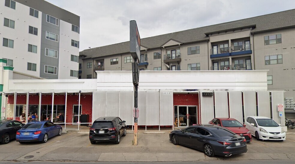 2801 Guadalupe St, Austin, TX for sale - Building Photo - Image 1 of 1