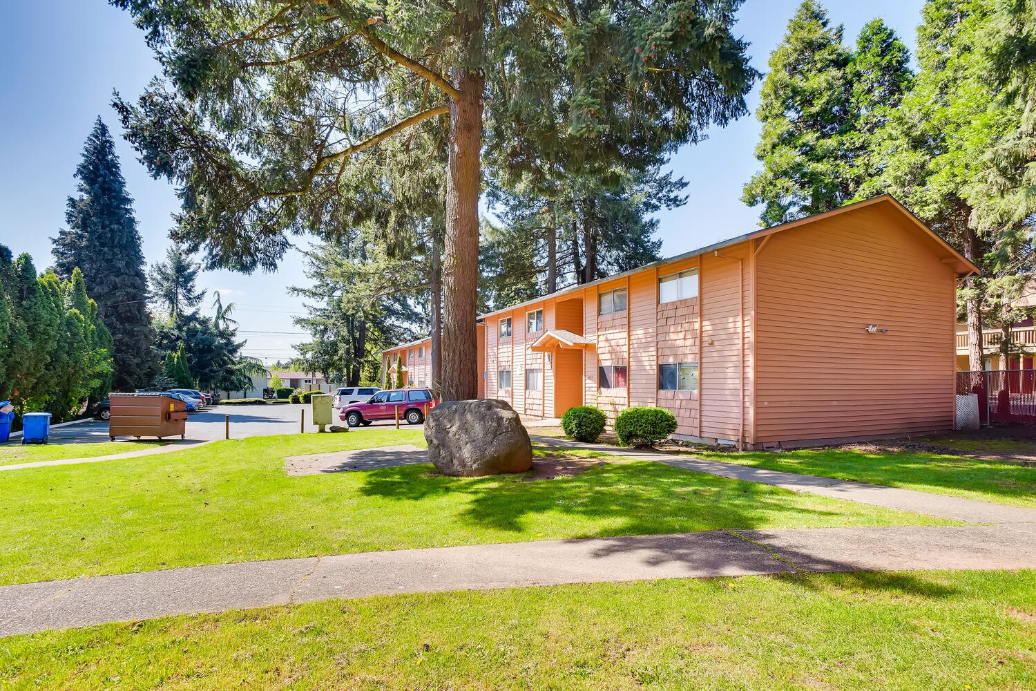 15851 E Burnside St, Portland, OR for sale Building Photo- Image 1 of 1