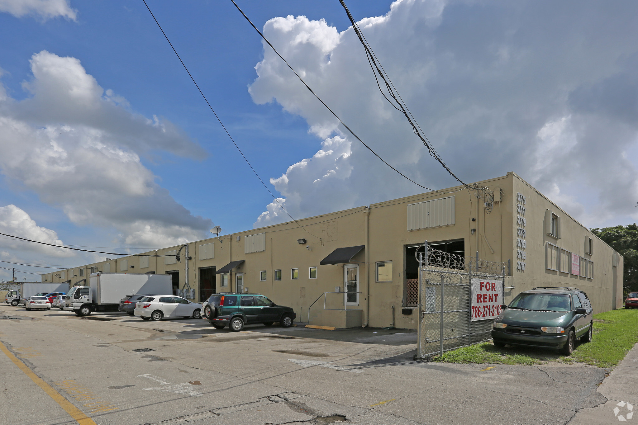 3775-3787 NW 46th St, Miami, FL for lease Primary Photo- Image 1 of 9