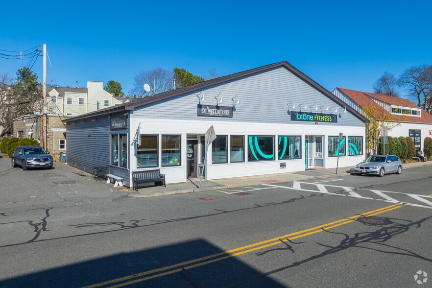 12 Atlantic Ave, Marblehead, MA for sale - Building Photo - Image 1 of 15