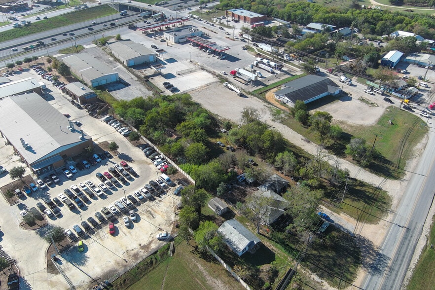 4320 S Interstate 35, New Braunfels, TX for sale - Building Photo - Image 2 of 4