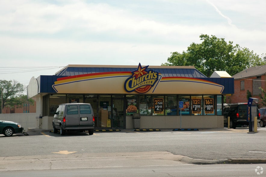 3403 Wesley St, Greenville, TX for lease - Building Photo - Image 2 of 4